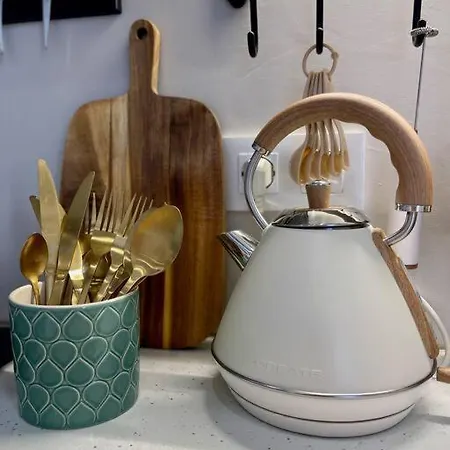 Cozy 1-bdrm In Center Alicante