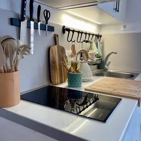 Apartman Cozy 1-bdrm In Center