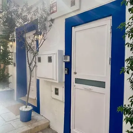 Cozy 1-bdrm In Center